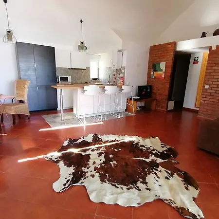 Feriehus Traditionnelle Avec Piscine, Jardin, Climatisation, Parking